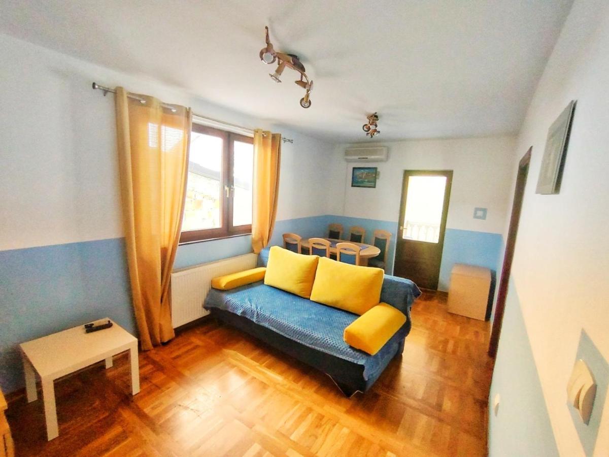 Plavi Apartman Airport Belgrade Luaran gambar